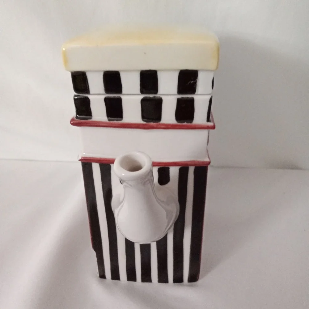 MSRF Inc whimsical ceramic